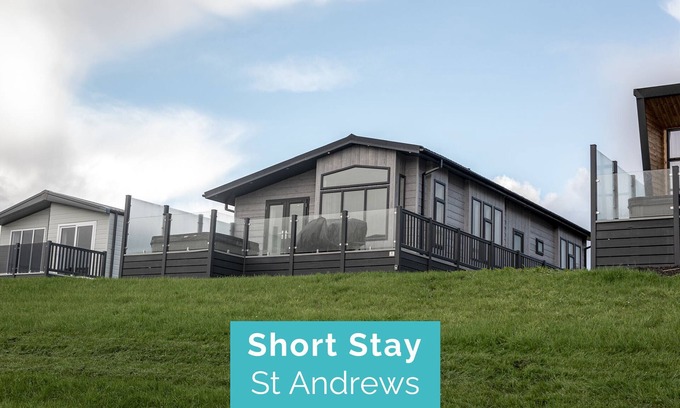St. Andrews Casa | Lodge No 145 | Hot Tub | Stewarts Resort Cameron
