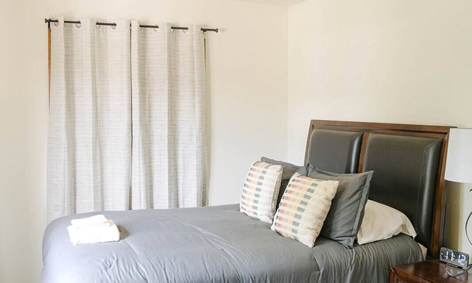 Erma Cabina | Lodge on top of Behr Brewing. Close to Cape May and Wildwood
