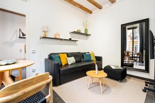 Barceloneta Apartamento | Lodging Apartments Almirall Beach 22