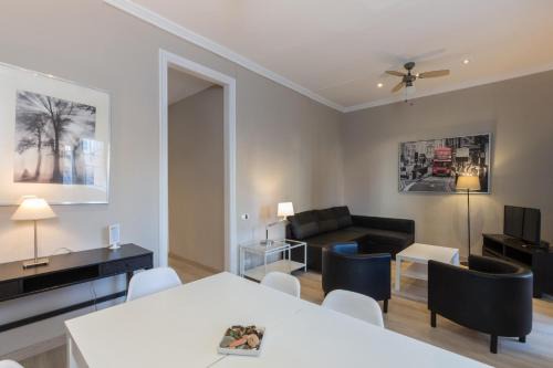 La Sagrada Familia Apartamento | Lodging Apartments Sagrada Familia