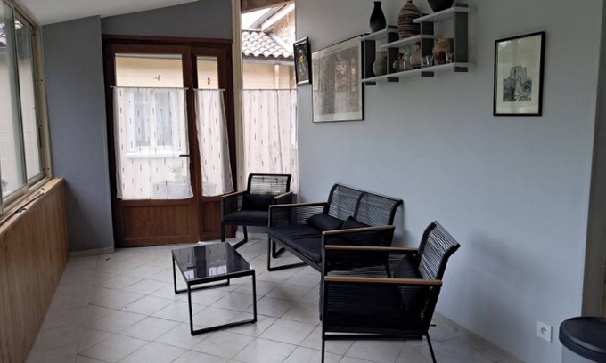 Carla-de-Roquefort Apartamento | Lodging in a 1300s mill