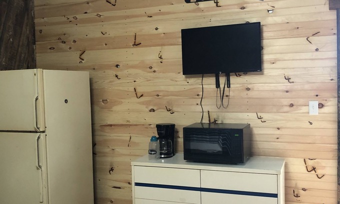 Flemington Cabina | Loehr's Cabin #2