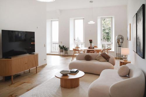 Stephanskirchen Apartamento | LOEWENHERZ HOMES Luxury Apartment - Stadt- und Seenähe - fellnasenfreundlich - lichtdurchflutet