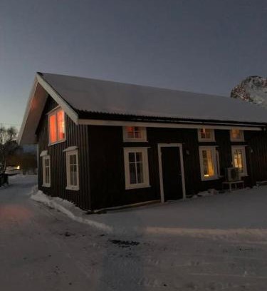 Vagan Casa | Lofoten- Feriehus Fjøsen