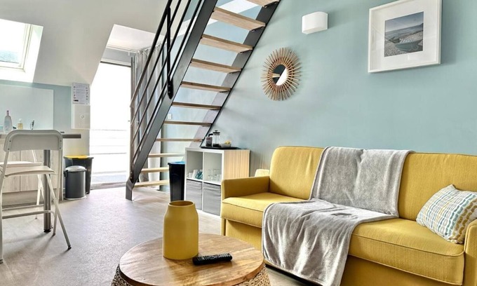 Miroir - Batignolles Apartamento | Loft 2-Loft-Confortable-Baño Privado-Patio