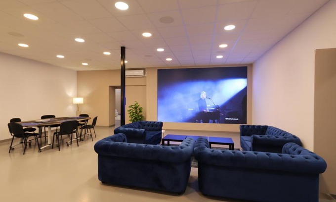 6th Arrondissement Apartamento | Loft 200m2 avec écran led géant de 10m2