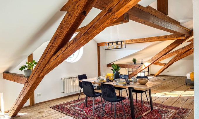Prien am Chiemsee Apartamento | Loft apartement in the heart of Prien am Chiemsee * SmartTV * Washer-dryer*100m²