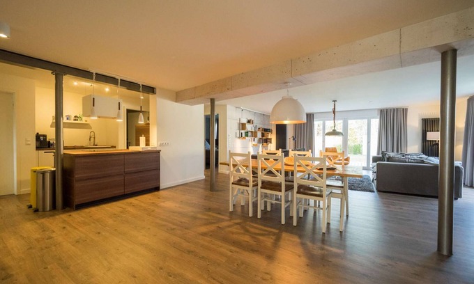 St. Peter-Ording Apartamento | Apartamento tipo loft para 6 personas. Sauna, piscina, terraza. Jardín.