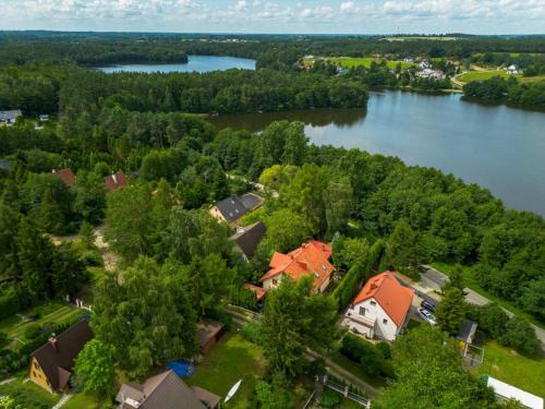 Szemud Apartamento | Loft Apartment - Year-Round Lakefront Apartment in Kamień Only 30 Minutes from Gdańsk and Gdynia