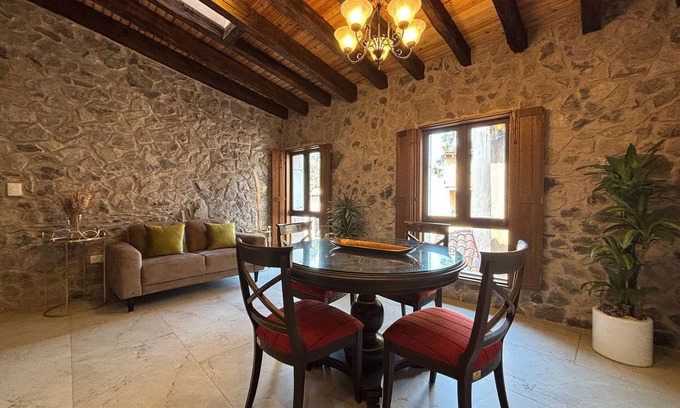 Tetlatlahuca Apartamento | Departamento Carlo Crivelli: Renacimiento en Val'Quirico