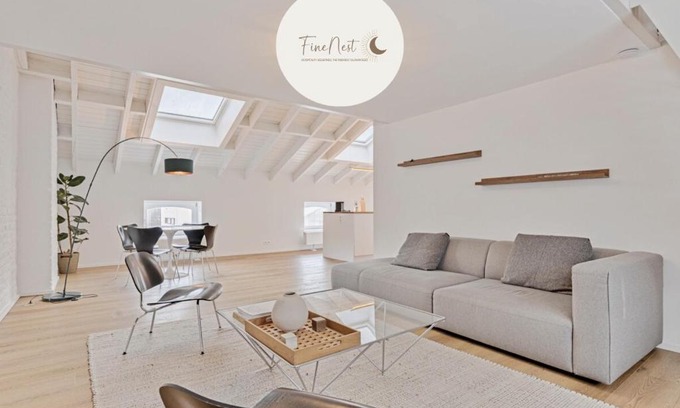 Feronstree et Hors-Chateau Apartamento | Loft City Center - 2 bedrooms - parking - by FineNest