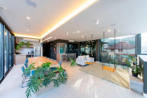 Carvoeira Apartamento | Loft Compacto e Confortável VZ0252