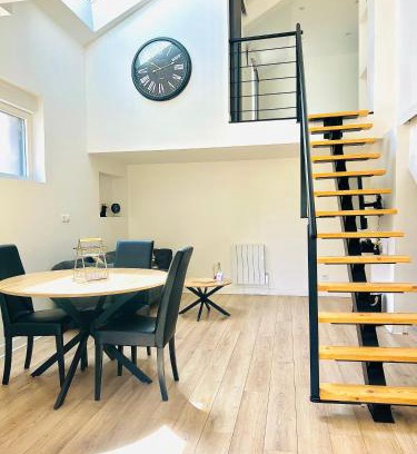 Saint-Pryve-Saint-Mesmin Casa | Loft de charme avec parking, jardin et terrasse
