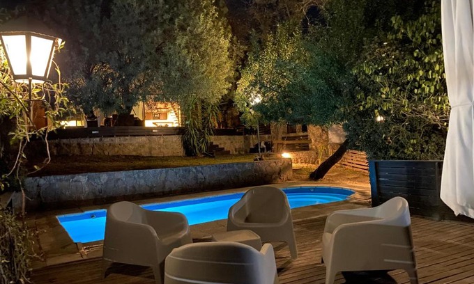 Río Ceballos Chalet De Esquí | Loft de Montaña