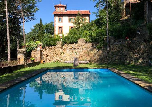 Ribes De Freser Apartamento | Loft en una casa Modernista