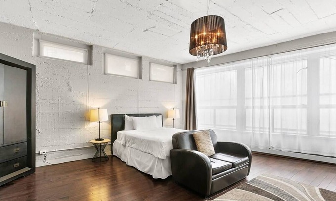 Latin Quarter Apartamento | Loft Hotel | 1Bed Loft w Kitchen | Quartier Latin