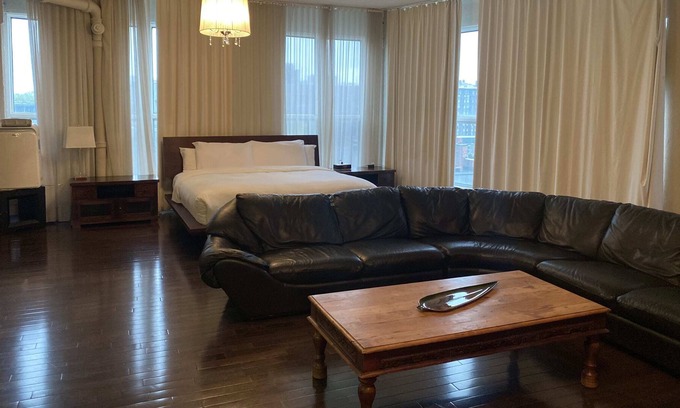 Latin Quarter Apartamento | Loft Hotel | 2Bed Alcove Loft | Quartier Latin