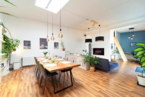 Kaiserlei Casa | Loft House 170qm, Central, Own Garden, Parking lot