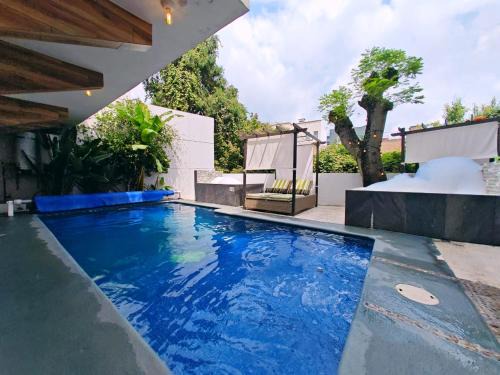 Jimenez Apartamento | Loft lujo estilo y diseño, alberca climatizada y cama de alberca, Cuernavaca somos los únicos en ofrecerte 2 jacuzzis para tu uso personal y exclusivo con agua caliente y sistema de hidromasaje tipo Spa, terraza privada y asador de carbon