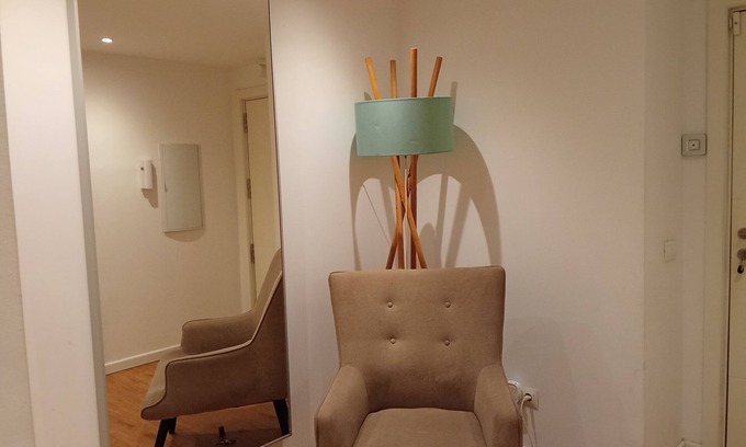 Perchel Sur Apartamento | Loft Malaga 3 Dormitorios, salón, wifi