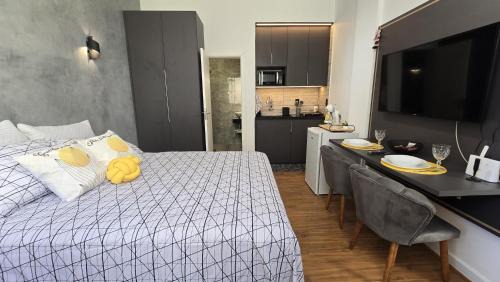 Alto Apartamento | Loft Moderno e Aconchegante a Dois Passos da Feirinha do Alto!