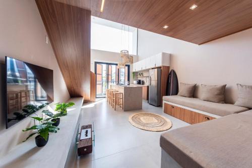 Lagoa Pequena Apartamento | Loft Moderno no Point do Novo Campeche TV1582