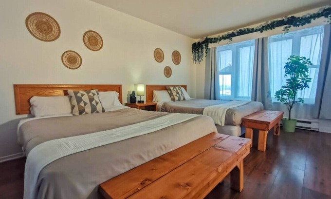Ste Anne de Beaupre Apartamento | Loft River and Mountains 12