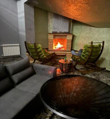 Nor-Nork Apartamento | Loft-Style Penthouse Scenic Views