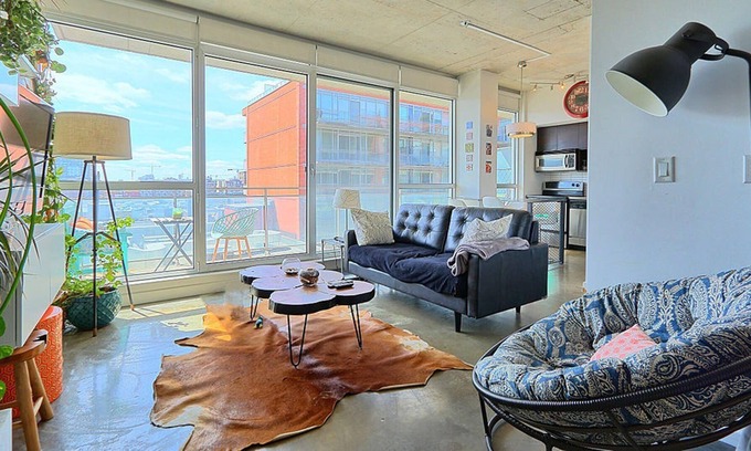 Cite Multimedia Condominio | Loft Vieux Montréal / Downtown