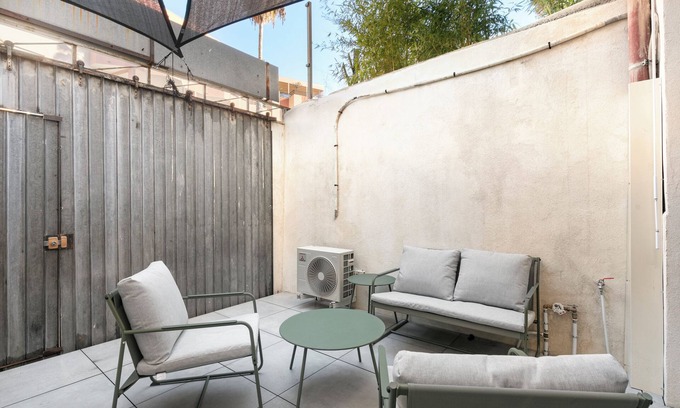 Cimiez Apartamento | Loft with hanging net Japanese WC with terrace