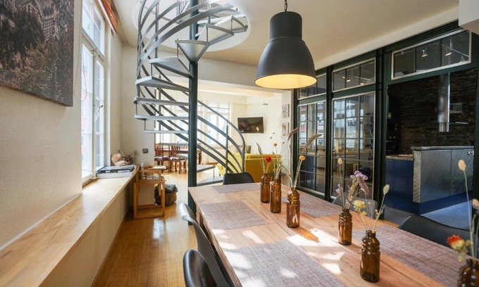Monschau Apartamento | LOFT13 Traumhafte Wohnung mit Terrasse für 4 Gäste