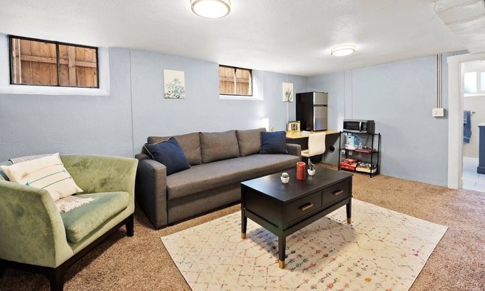 Whittier Apartamento | Loftium | Humboldt Home Right next to Denver's RiNo District