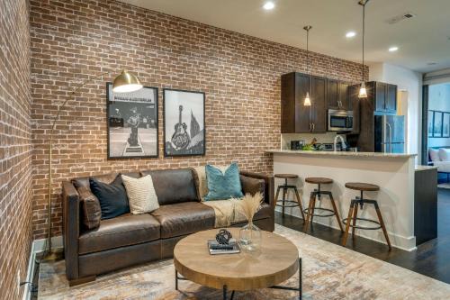 Midtown Casa | Lofts At 30th - Urban Legend - 6 Mins To Broadway