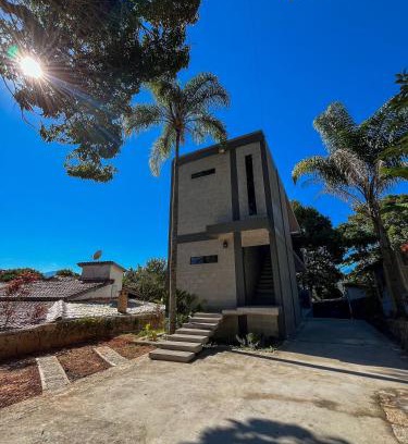 Bexiga Chalet De Esquí | Lofts do Paquetá perto da Praia do Curral e da Cachoeira do Paquetá