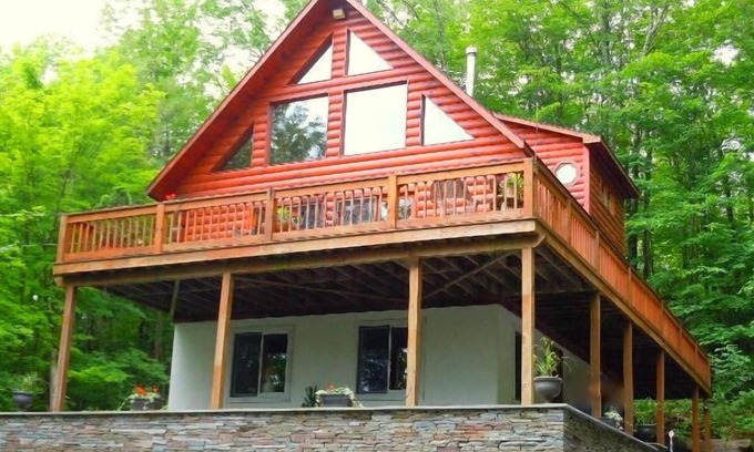 Haines Falls Casa | CHALET DE CABINA DE REGISTRO con TINA NUEVA PARA 6 PERSONAS cerca de Kaaterskill Falls & NoLakeSoLakeSo