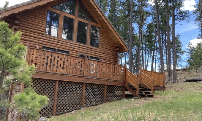 Rapid City Cabina | Log cabin nestled in ponderosa pine - 5 mi between Pactola and Sheridan Lakes