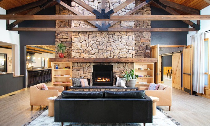 South Fork Cabina | LOGE Wolf Creek