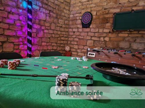 Chemery-sur-Bar Apartamento | Logement cocooning 2-4 personnes avec Salle de jeux