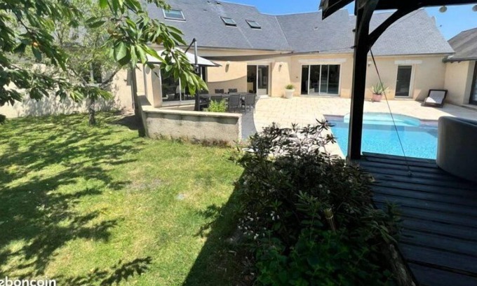 Chambray-les-Tours Casa | Logement de vacances