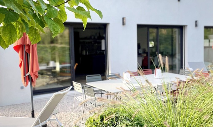 Perrignier Apartamento | Logement Indépendant de 130 m2 Avec Jardin et Hammam
