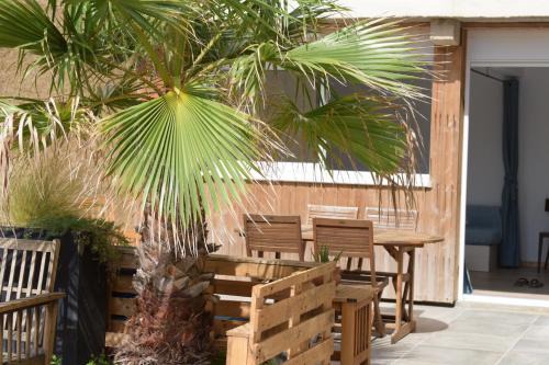 Gruissan Plage Apartamento | Logement spacieux au calme - Plage des Chalets