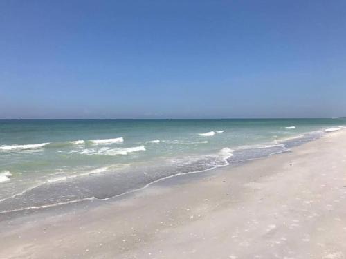Sanibel Casa | Loggerhead Cay #322