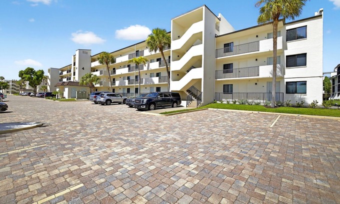 Sanibel Casa | Loggerhead Cay 462 New and Gorgeous!