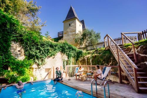 Chenehutte-Treves-Cunault Casa | Logis Escale - Grand Gite - Piscine