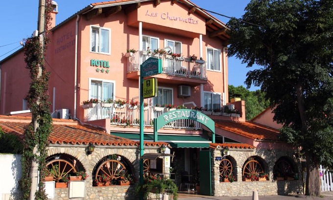 Argeles Plage Hotel | Logis Les Charmettes