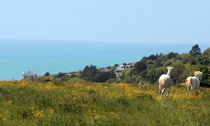 Dieppe Chalet De Esquí | LOGT VUE MER AVEC TRAMPOLINE ET PONEY le long du GR
