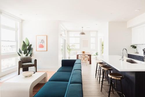 Highland Casa | LoHi Clubhouse - Cityscape Panorama - Central LoHi