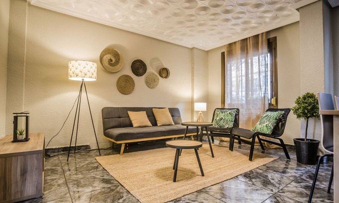 Delicias Apartamento | LOIRA VILLA ANDORRA: Confort en Zona Universitaria