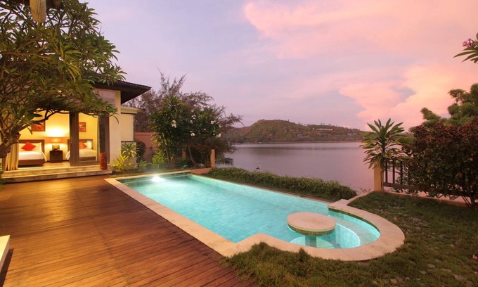 Sekotong Barat Villa | Lombok Sunset Bay Resort