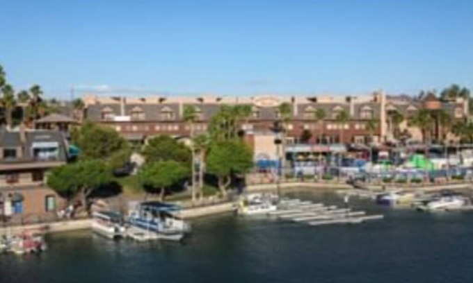 Lake Havasu City Apartamento | London Bridge Resort 2 Bedroom Condo